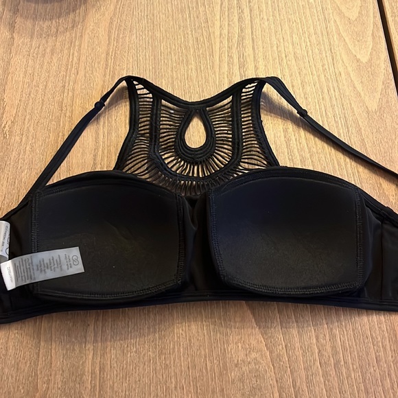 Women’s Calia by Carrie Underwood Bikini Top with Lace Detailing size small - Picture 4 of 6